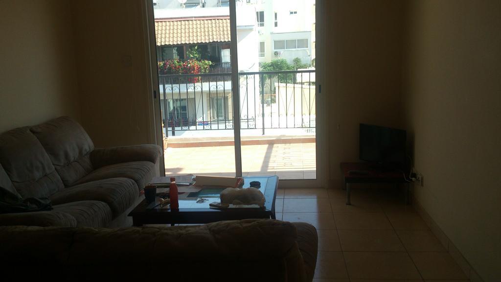 Carisa Olympic Court Apartment 拉纳卡 客房 照片